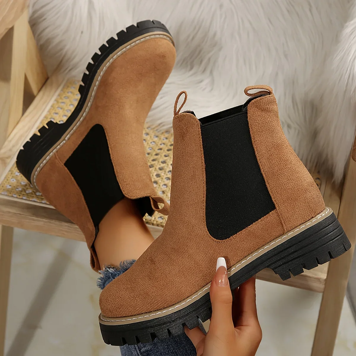 Dames enkellaarsjes | Groene chelsea boots met dikke zool - Image 9