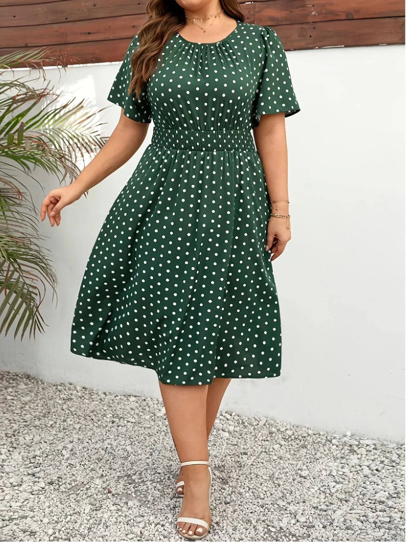 Dames jurk | Groene stippen jurk met elastische taille - Image 11