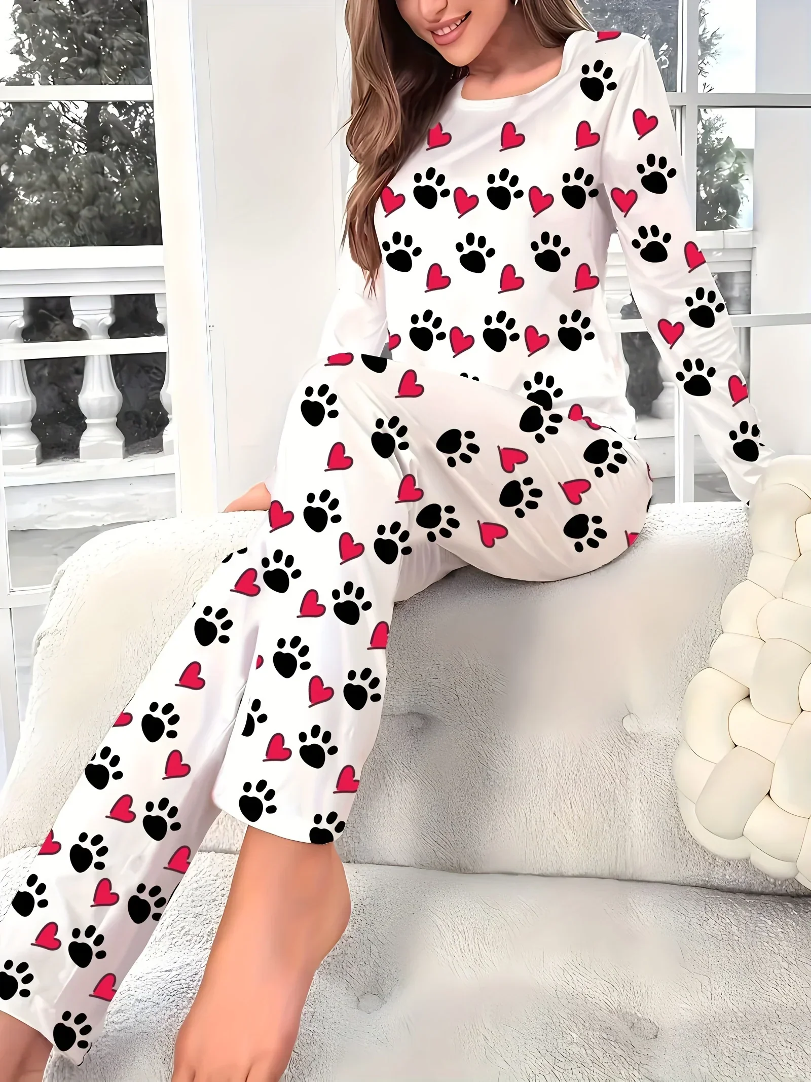 Dames pyjama set | Hartjes en pootafdruk print met lange mouwen - Image 4
