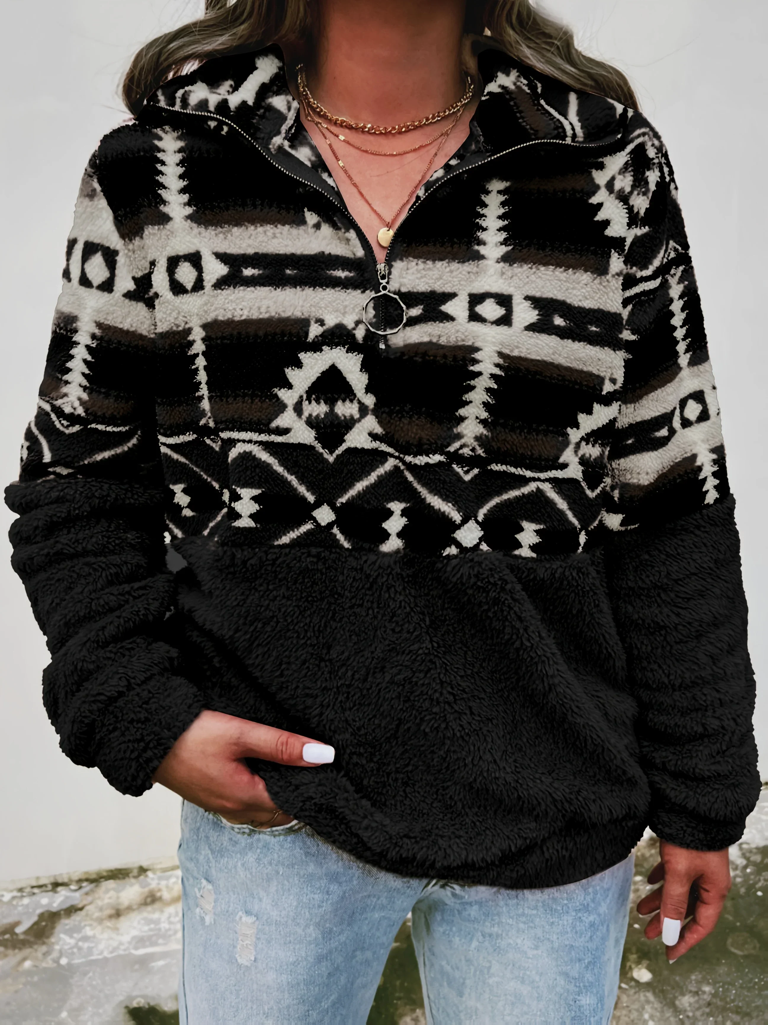 Dames sweater | Teddy fleece trui met halve rits en aztec print - Image 9