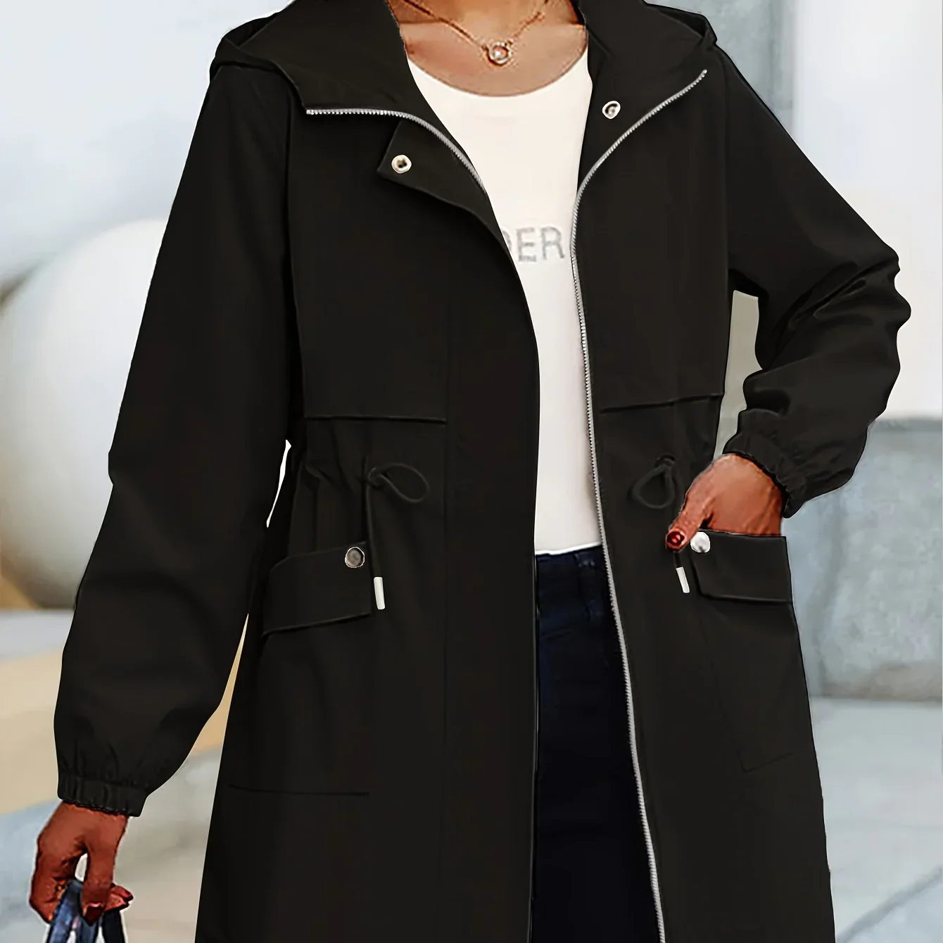 Dames trenchcoat | Beige windbreaker met capuchon en taillekoord - Image 12