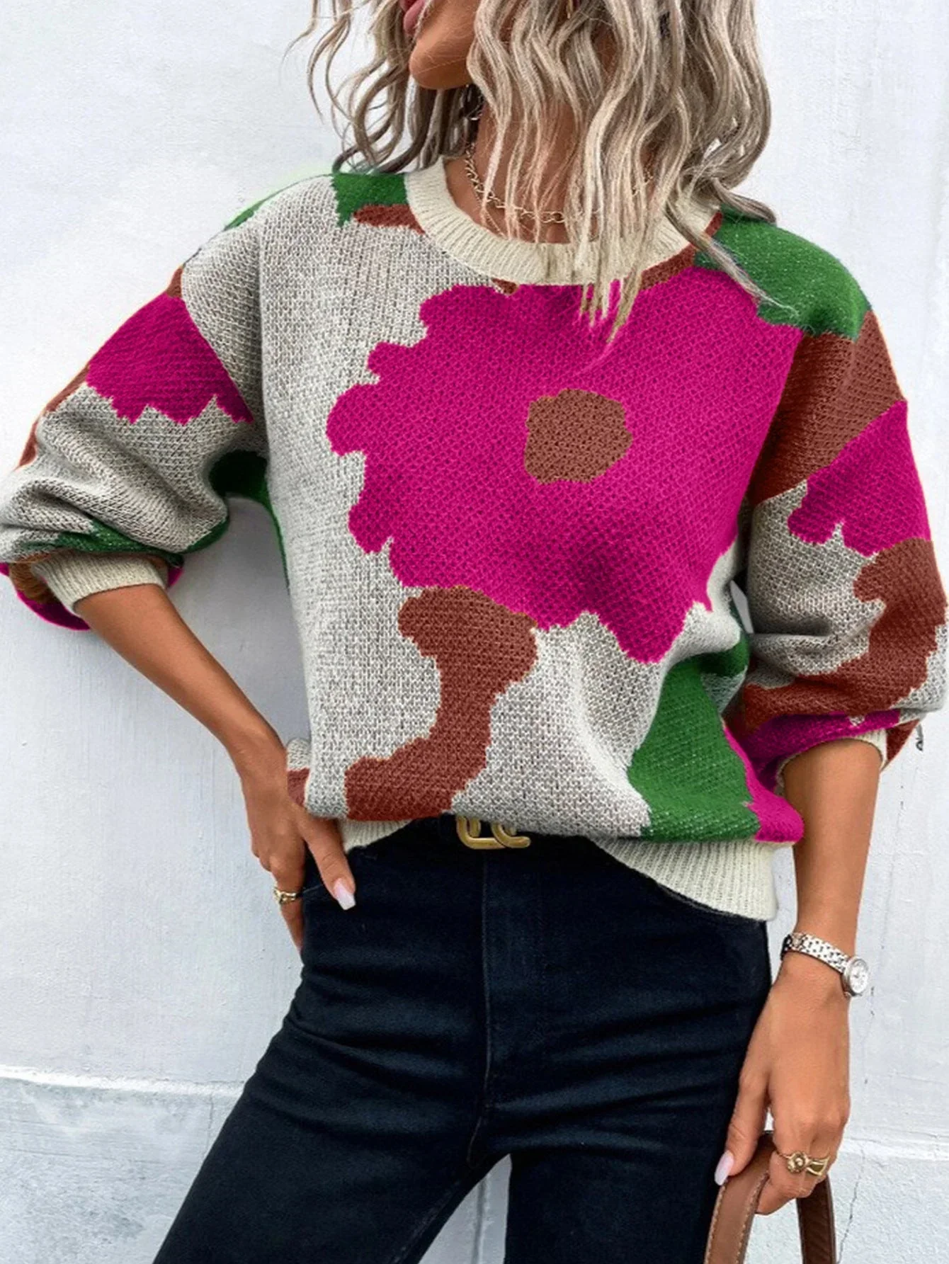 Dames trui | Beige sweater met bloemenprint en ronde hals - Image 5