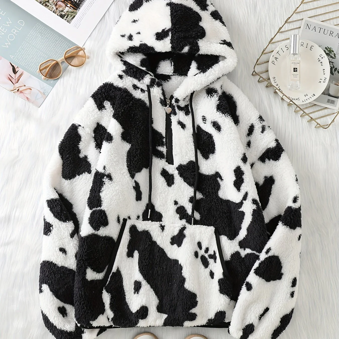Dames zachte fleece hoodie met koeienprint & capuchon - Image 7