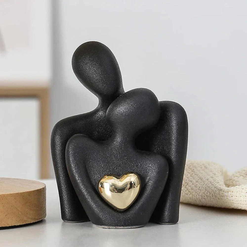 HeartGlow | Abstracte gouden omhelzing decoratie - Image 8