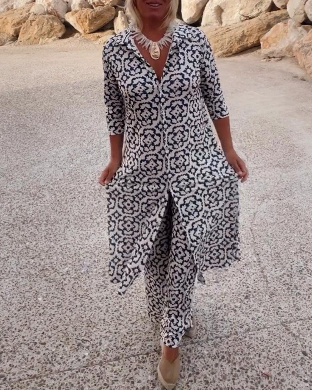 RetroChic™ | Vintage tweedelige damesoutfit met revers en knoopjes