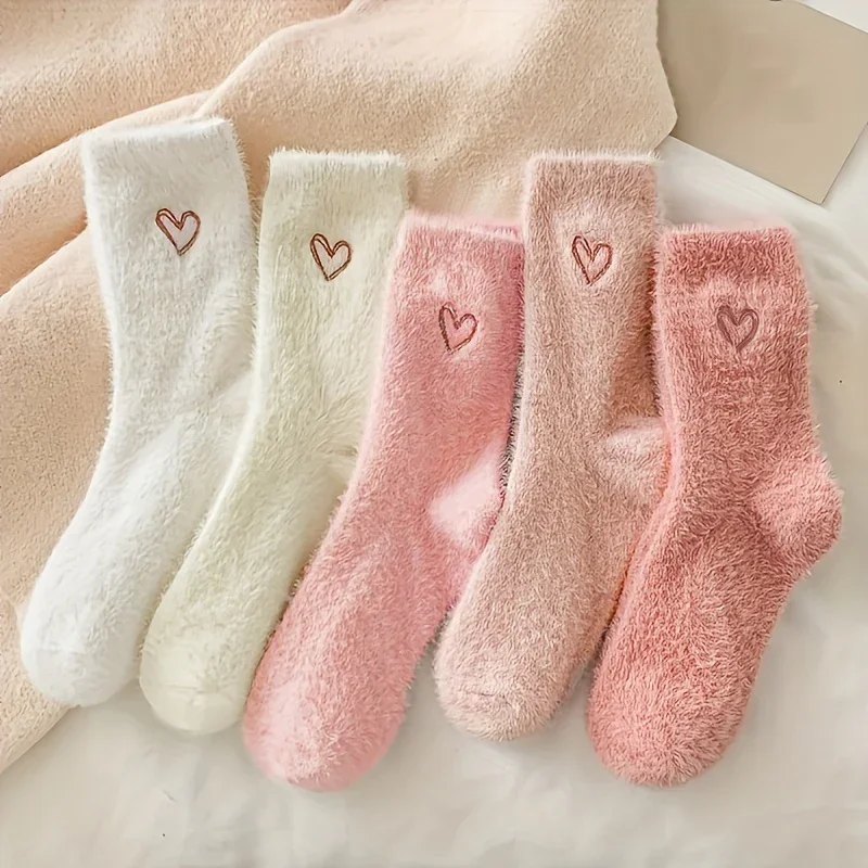 Warme dames sokken | Fluffy sokken met hartjes, 5-pack - Image 3