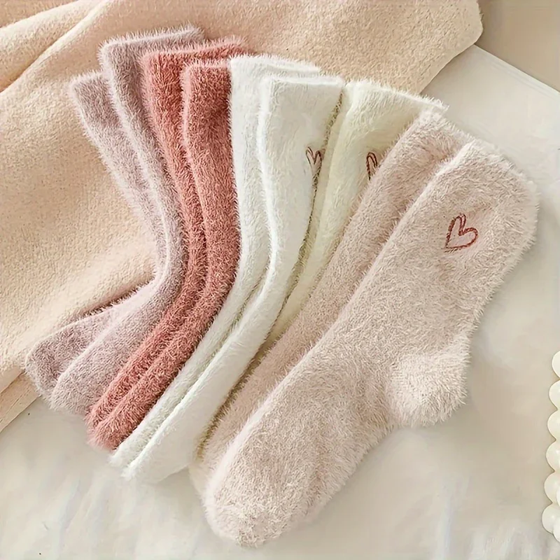 Warme dames sokken | Fluffy sokken met hartjes, 5-pack - Image 7
